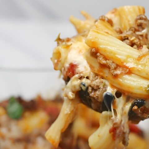 cheesy bolognese pasta bake