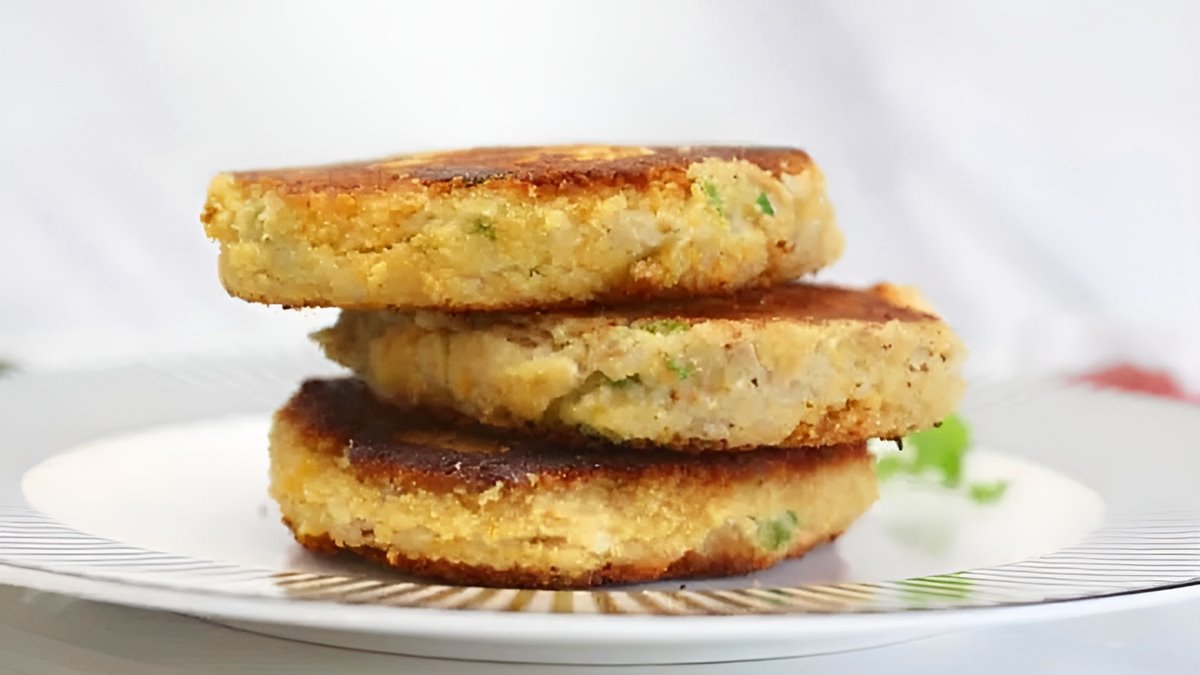 easy tuna fish cake recipe for lunch or dinner
