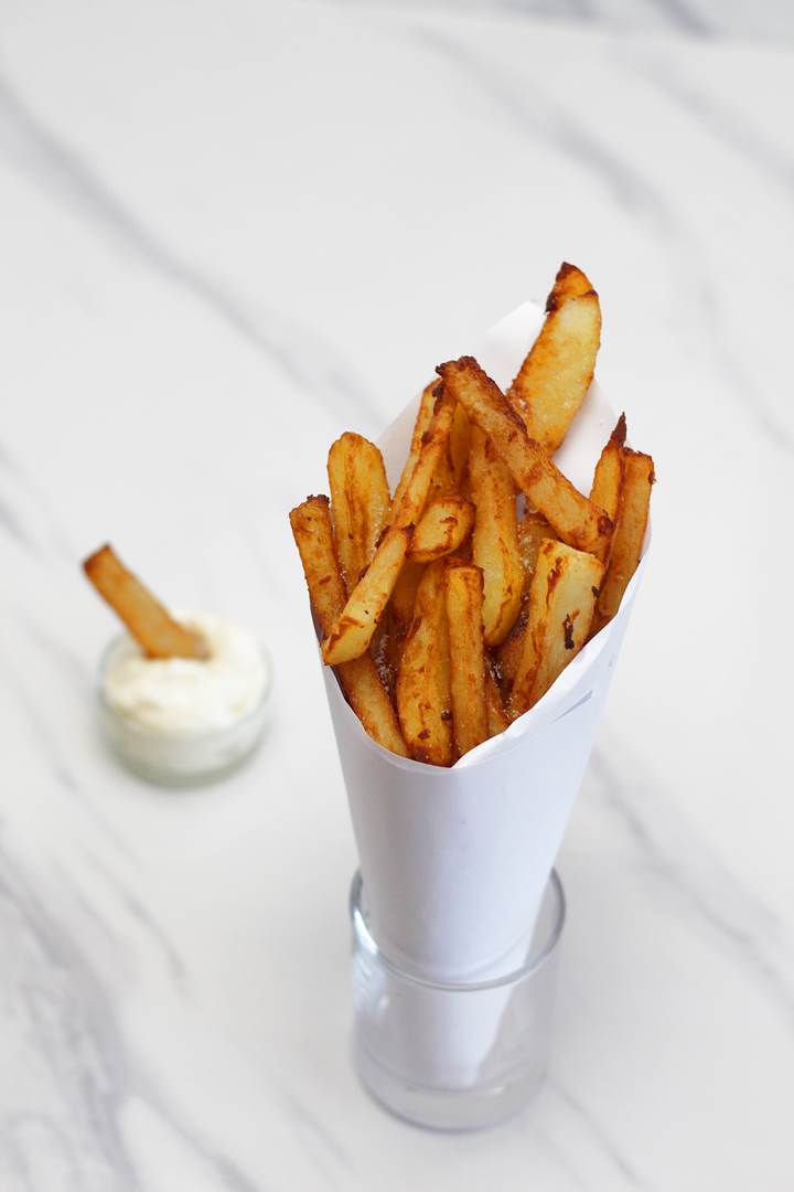 Belgian french fries with mayonnaise