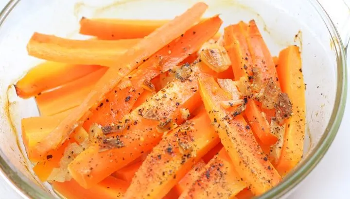 oven steamed carrots