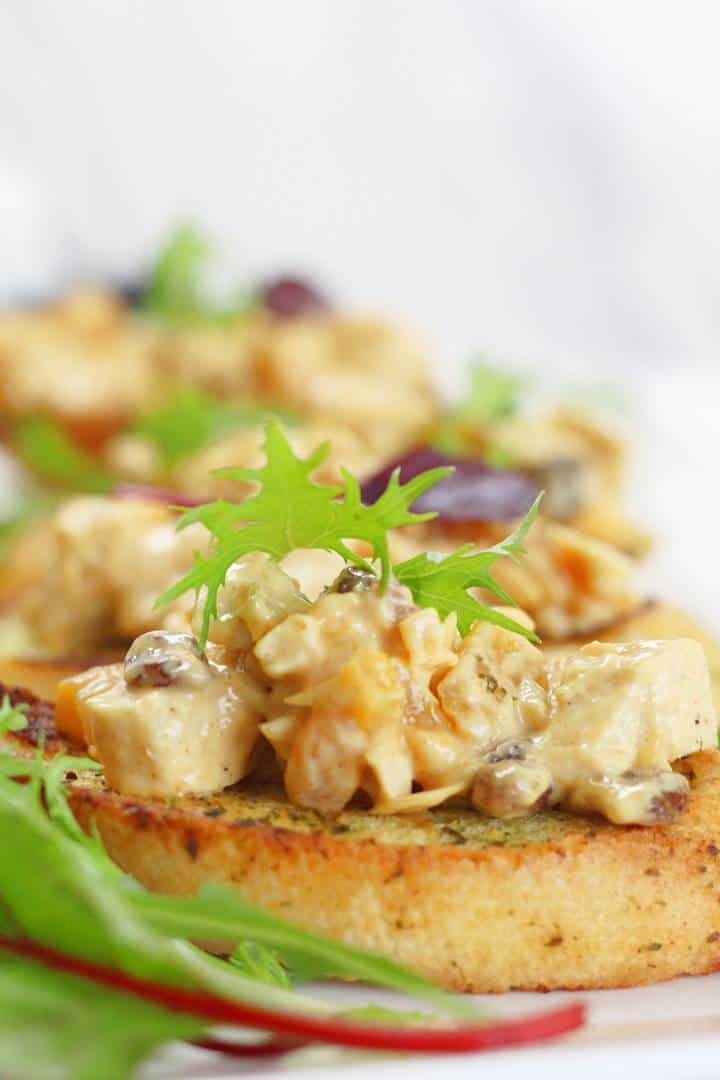 coronation chicken on bread