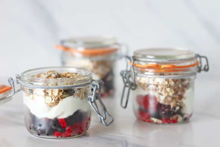 Healthy yoghurt fruit pots