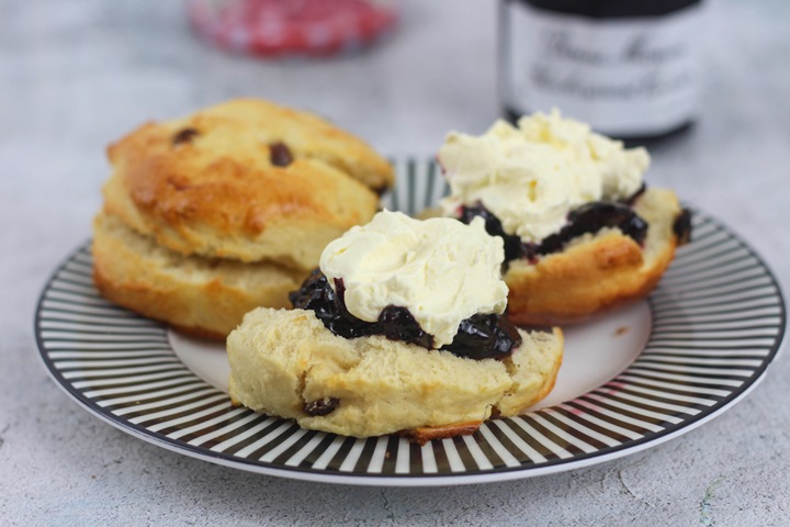 scones with blackcurrant jam