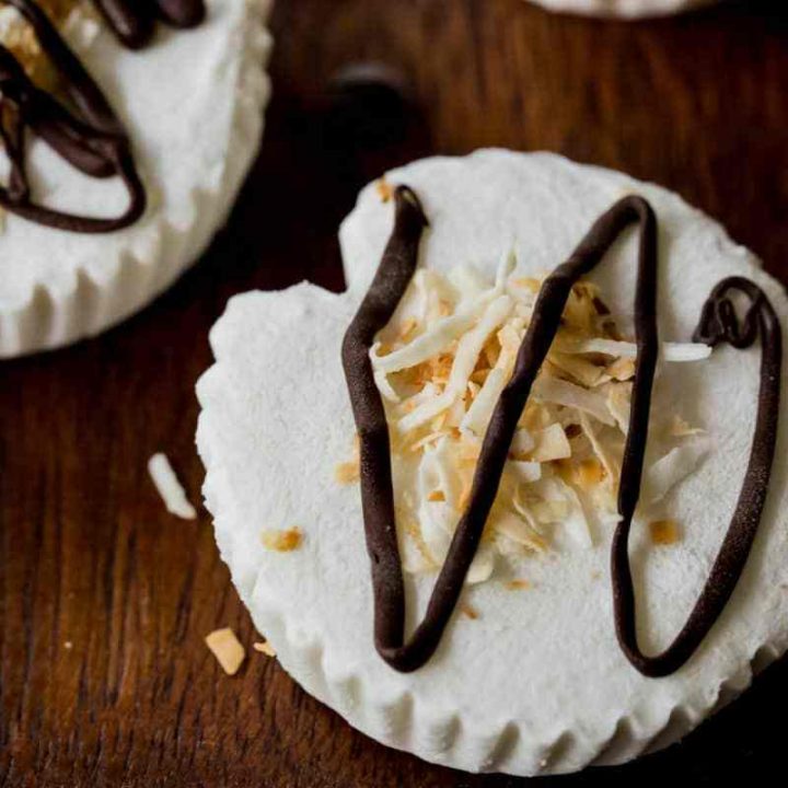 Image for Chocolate coconut low carbs fat bombs