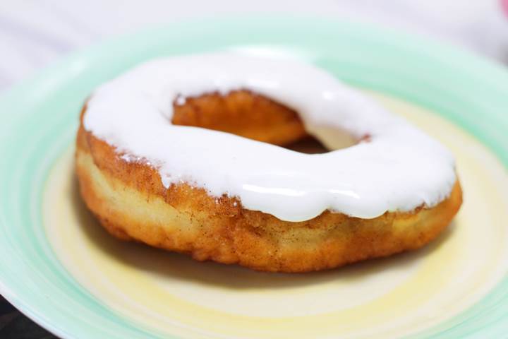 cinnamon sugar doughnuts