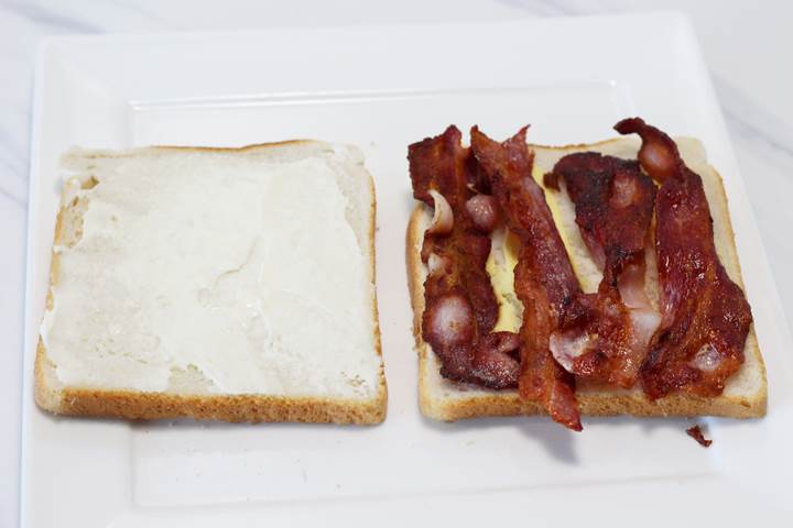 crispy bacon sandwich