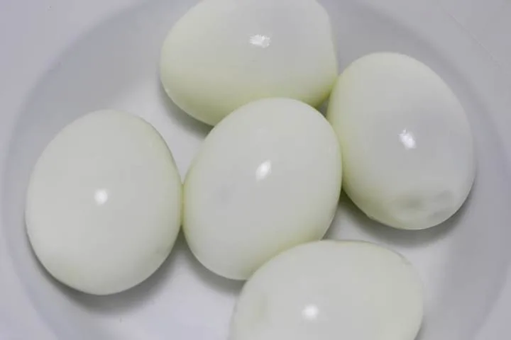 How to Store Hard-Boiled Eggs for Snacks, Salads, Sammies and More