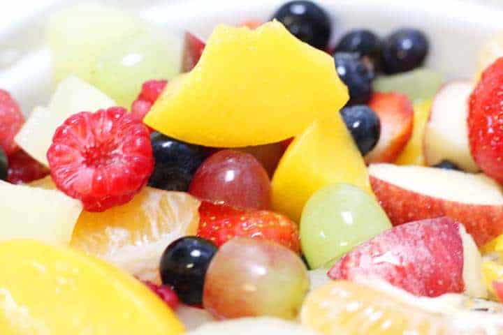 how to make fruit salad using fruit cocktail