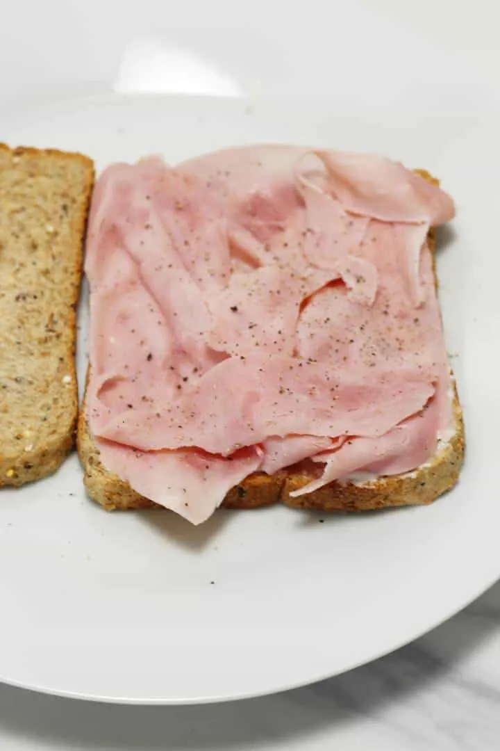 Ham Mayo Sandwich - delicious basic sandwich ideal for taking with you