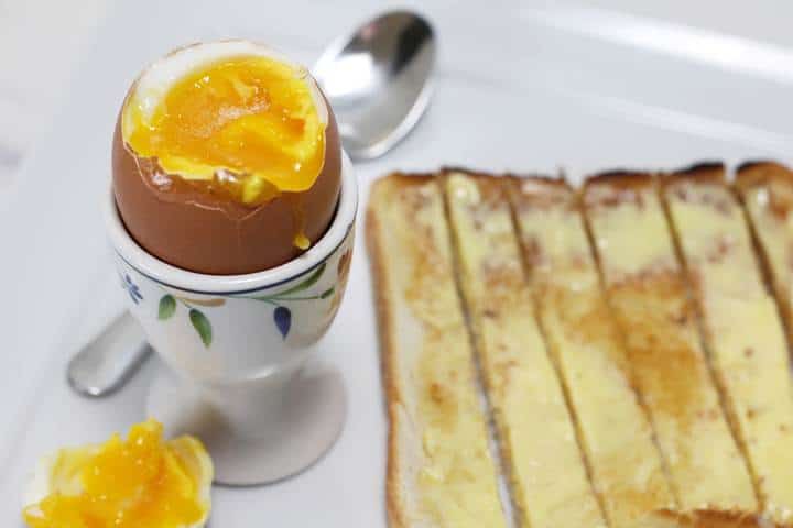 Soft-boiled eggs with dippers - Recipes 