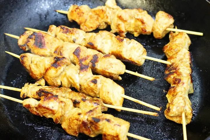 frying skewers