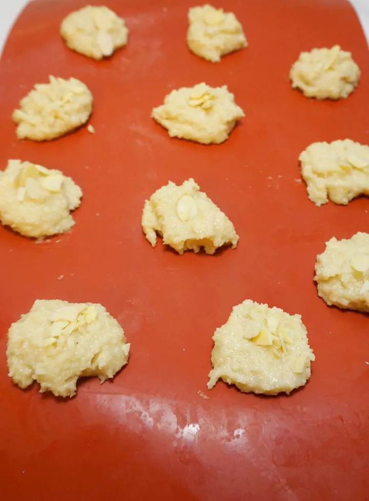 recipe for almond macaroons