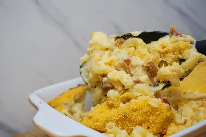 deluxe mac and cheese