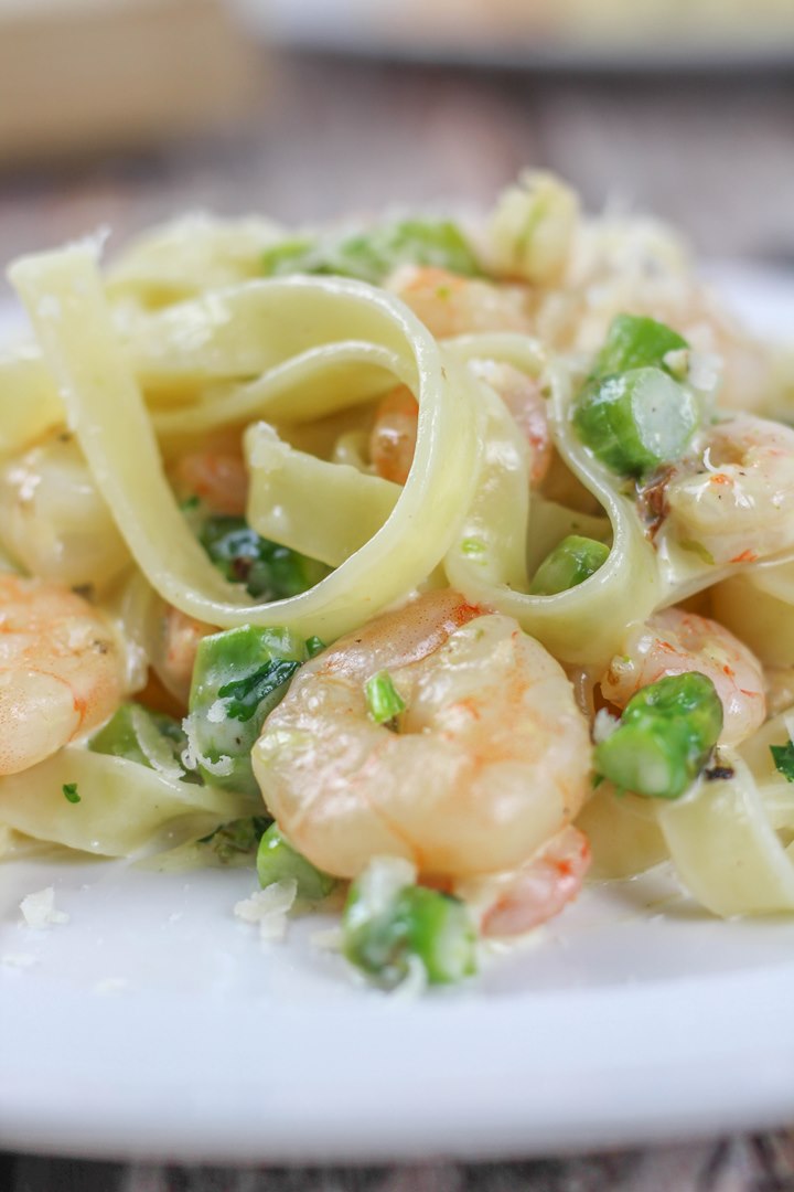 prawn and cream pasta