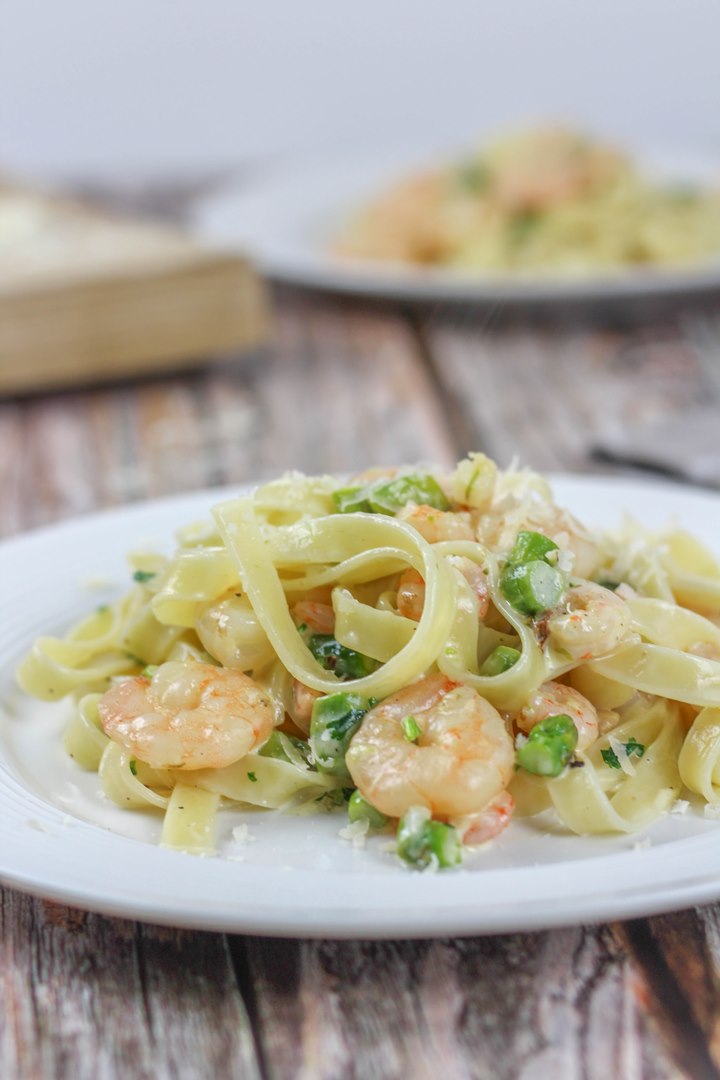 asparagus prawn pasta