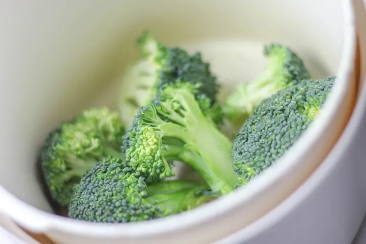 microwave broccoli