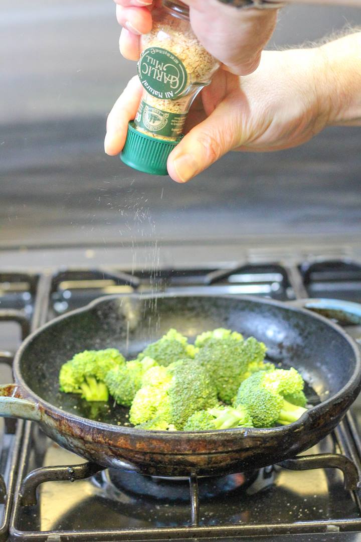 sauteeing broccoli