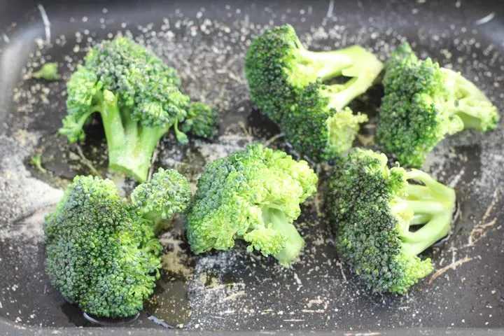 oven roasted broccoli