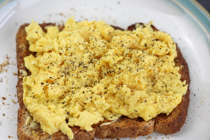 Scrambled Eggs on Toast - a quick and nutritious way to start the day!