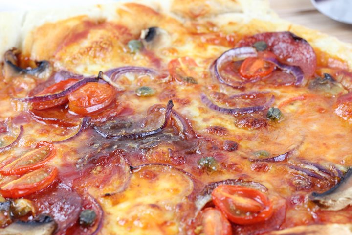 thin crust pizza