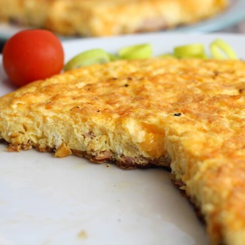 onion and cheese omelette