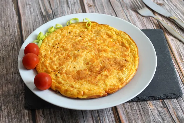 cheese and onion omelette
