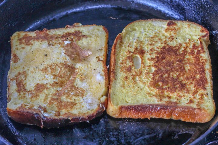 frying eggy bread