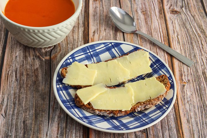 irish buttered wheaten bread 