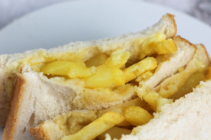 british chip sandwich