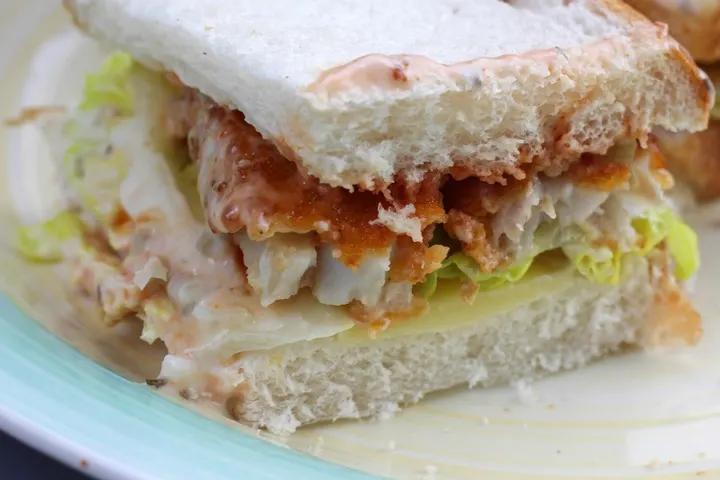 fish finger sarnie