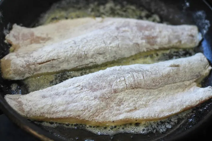 pan searing sea bass