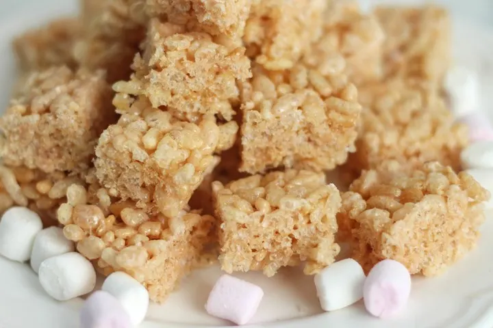 halloween rice krispie treats recipes