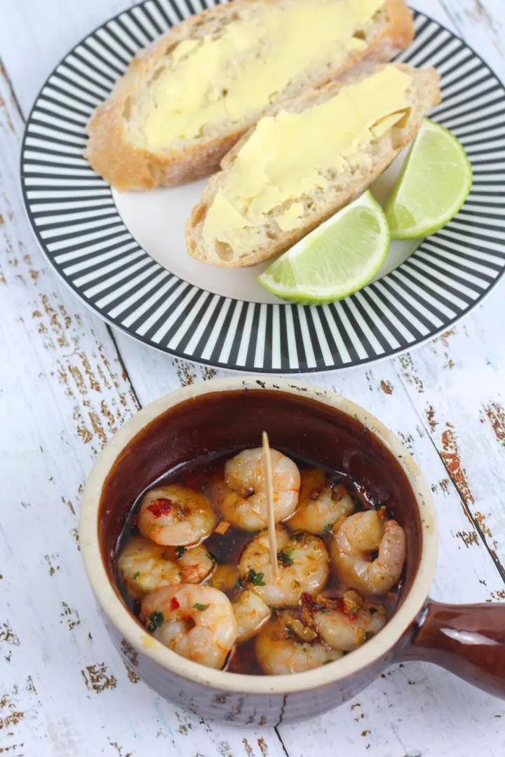 spanish garlic prawns