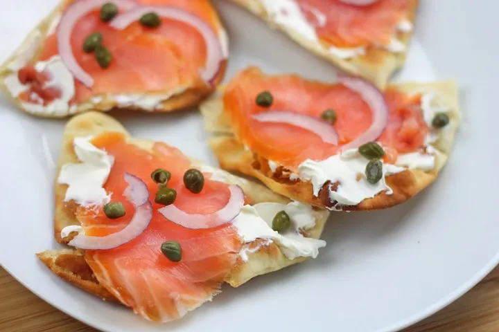 smoked salmon cream cheese appetizers