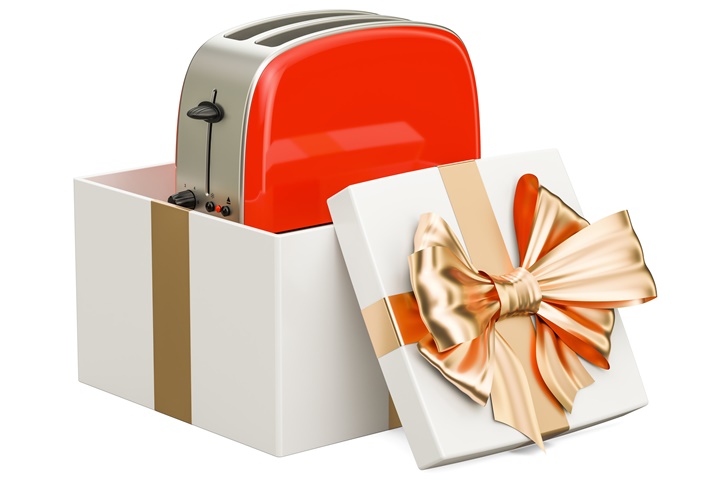 Kitchen Gifts For Your Loved One Who Enjoys Cooking - Coral Gables Love