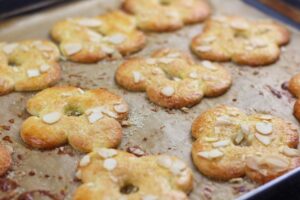 Dutch Christmas Cookies (Kerstkransjes) - tasty edible Xmas decorations