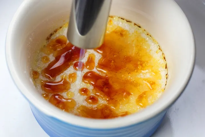 torching creme brulee