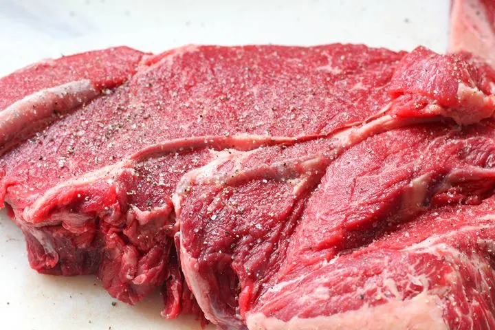 seasoned braising steak