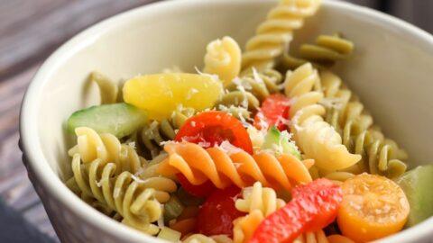 Pasta Salad With Cucumbers and Italian Dressing
