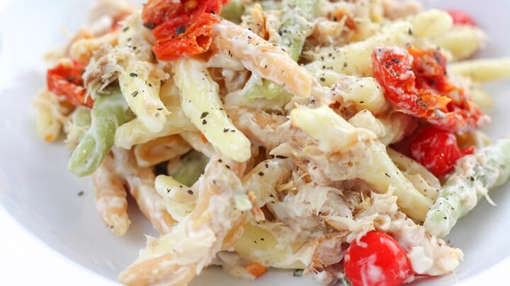 Smoked Mackerel Pasta Salad - simple and quick to make and super tasty