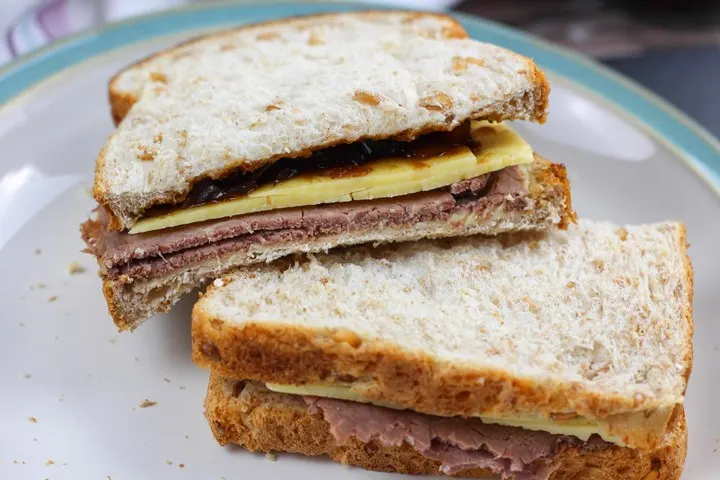 beef cheddar pickle sandwich