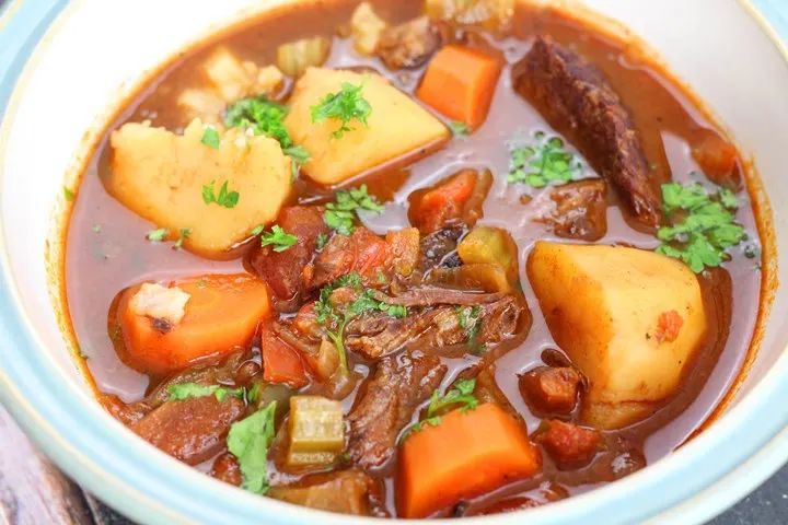 hungarian goulash instant pot