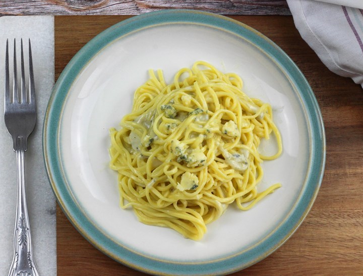 Blue Cheese Pasta - so quick and easy and yet soooooooo good !!!