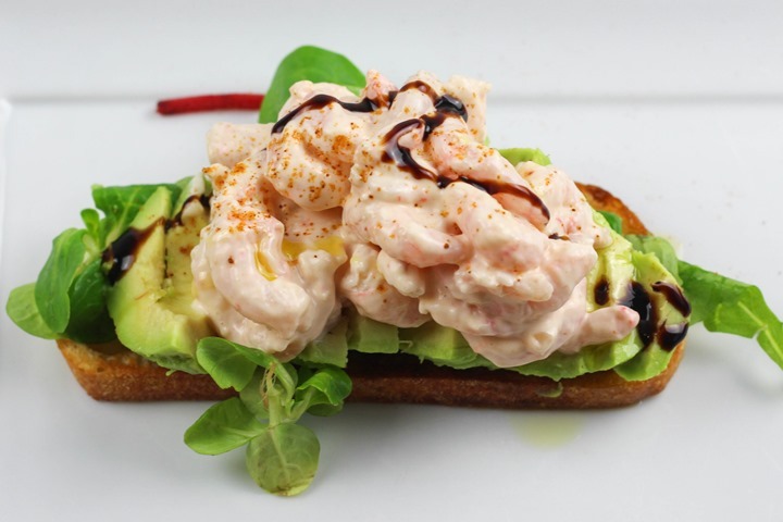 avocado shrimp stack