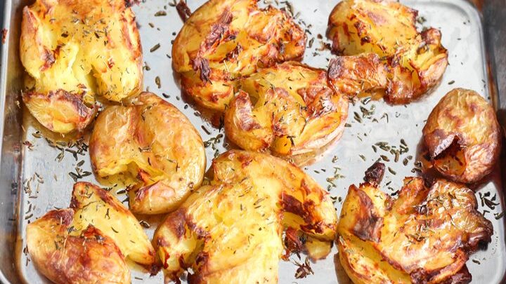 4-Ingredient Crispy Smashed Potatoes (Vegan) - Two Spoons