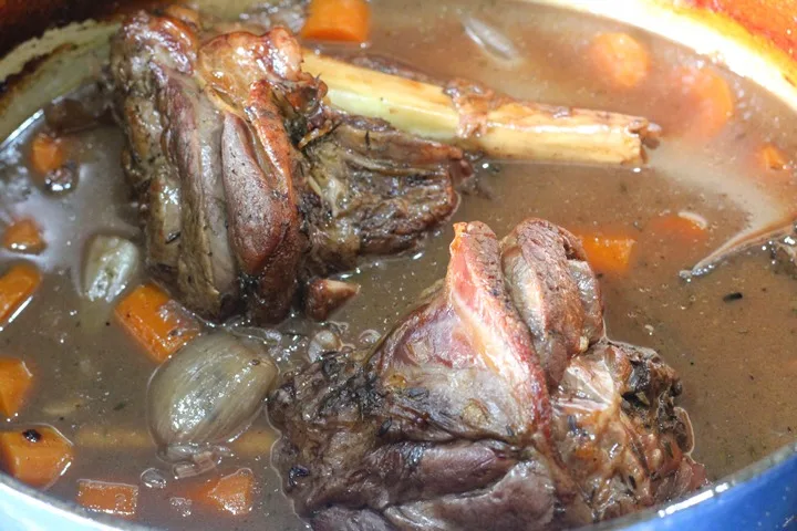 slow cooked lamb shanks