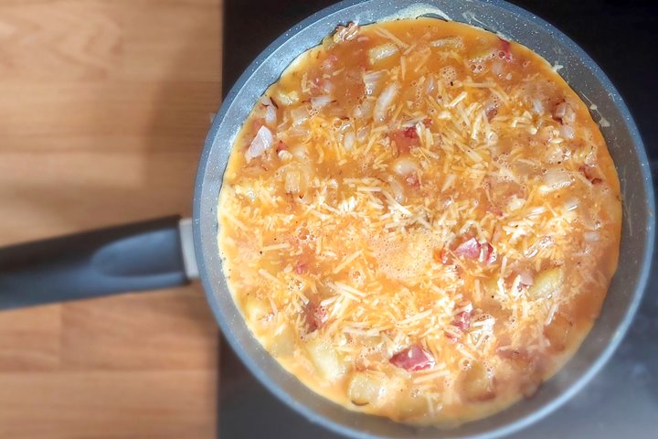 spanish omelette with bacon