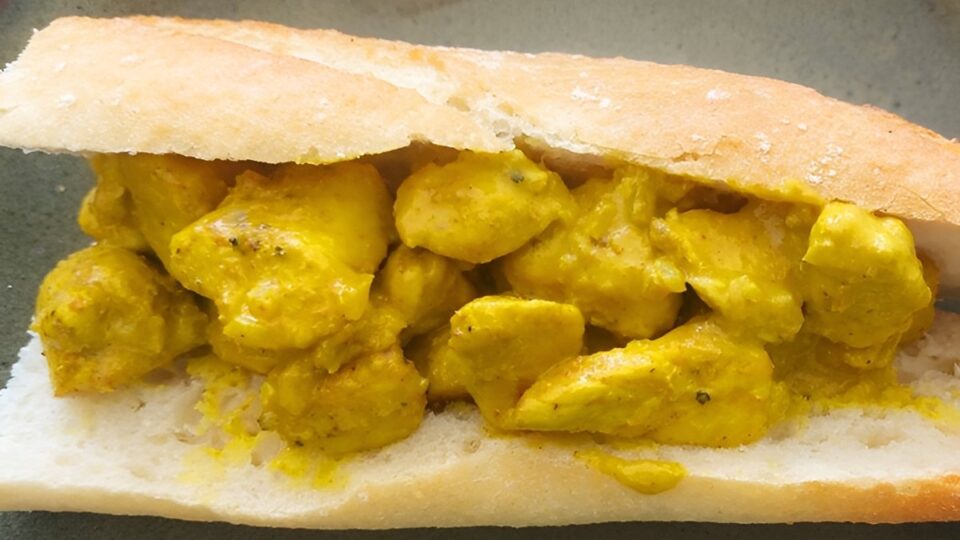 Kip Kerrie - quick and easy chicken in a curried sauce